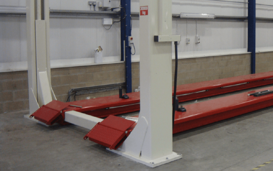 Garage equipment installation of 30T, 4-post Stertil Koni commercial vehicle lift for Biffa’s Ipswich depot by CCS Garage Equipment