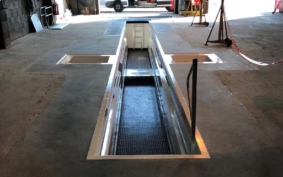 New steel commercial vehicle inspection pit, bespoke designed and built as part of our CCS garage equipment installation for Biffa’s depot at Roche, Cornwall