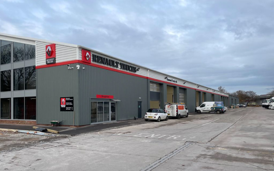 Exterior of new commercial vehicle servicing & maintenance workshop in Warrington for commercial vehicle dealer Diamond Trucks