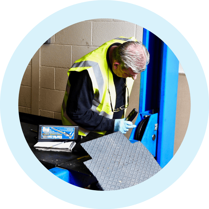 Attention to detail, our team carefully looking after your garage's equipment